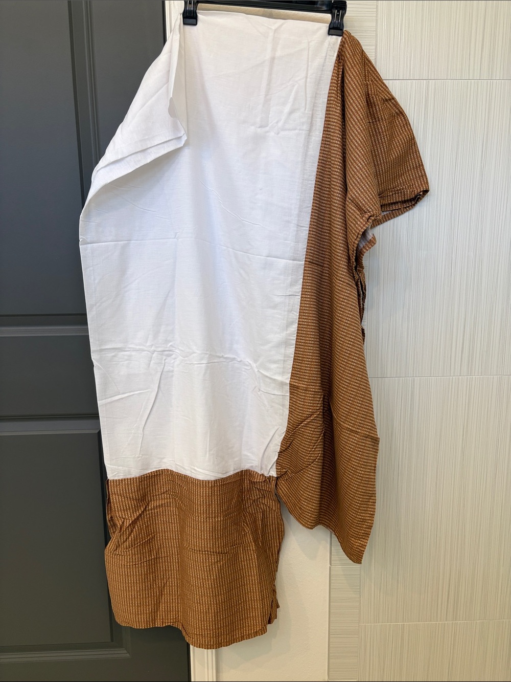 NWOT TOMMY BAHAMA Twin, Box-Style Bed Skirt